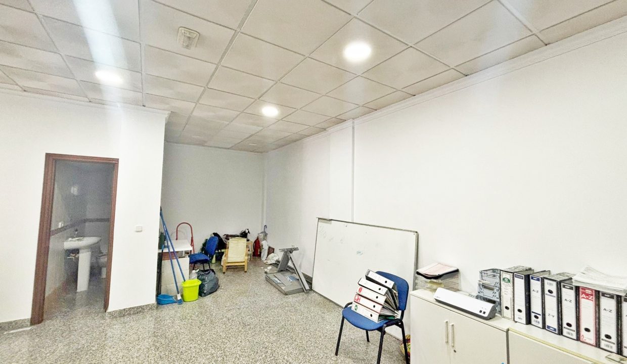 IMG-20251121-WA0003